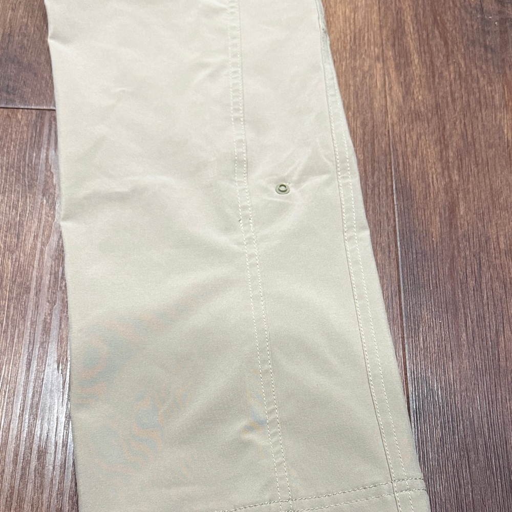 The North Face Women's Beige Paramount Convertible Hiking Pant - Picture 5 of 10